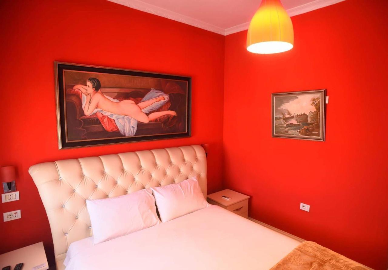 Hotel Bujtina Bicolli Korcza Zewnętrze zdjęcie